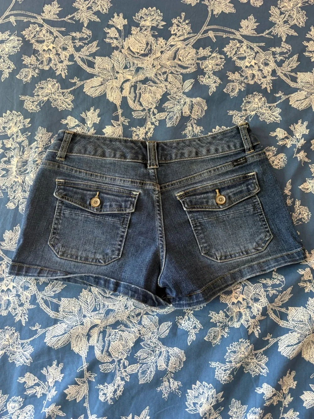 UNIONBAY Dark Blue Denim Low-Rise Short Shorts